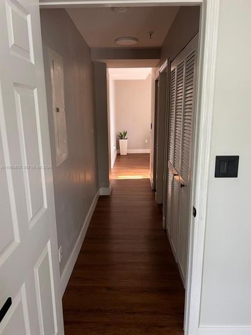 9755 NW 52nd St 216, Doral, FL 33178