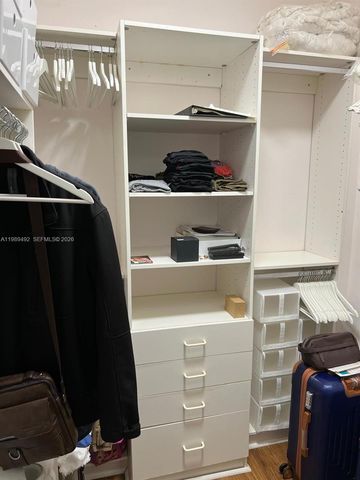 9755 NW 52nd St 216, Doral, FL 33178