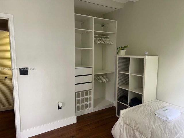 9755 NW 52nd St 216, Doral, FL 33178