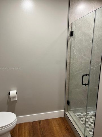 9755 NW 52nd St 216, Doral, FL 33178