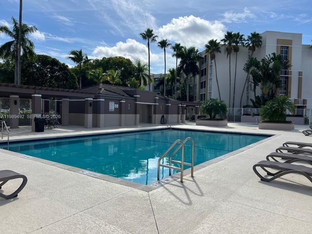 9755 NW 52nd St 216, Doral, FL 33178