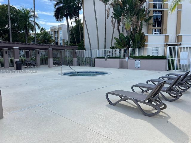 9755 NW 52nd St 216, Doral, FL 33178