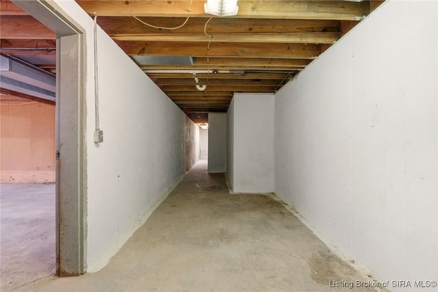 12 Hollye Drive SE, Corydon, IN 47112