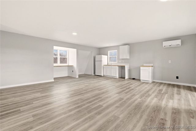 12 Hollye Drive SE, Corydon, IN 47112