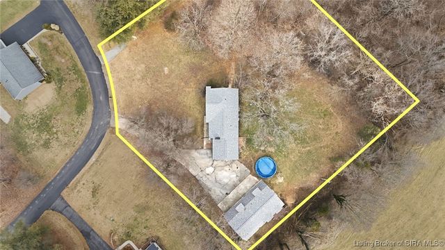 12 Hollye Drive SE, Corydon, IN 47112