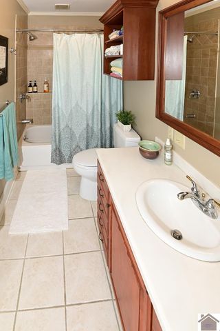 2560 Biggs Rd, Kevil, KY 42053