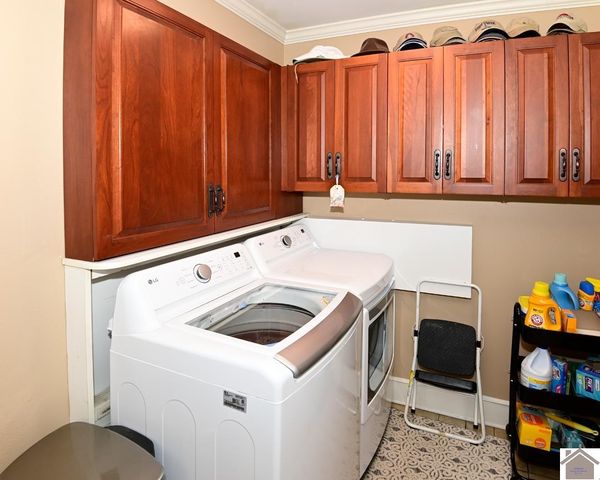 2560 Biggs Rd, Kevil, KY 42053