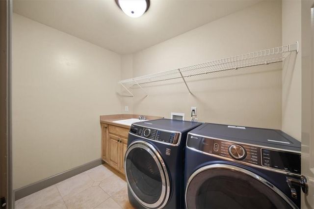 8370 Royal Melbourne Way, Duluth, GA 30097