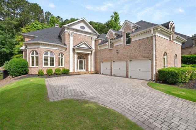 8370 Royal Melbourne Way, Duluth, GA 30097