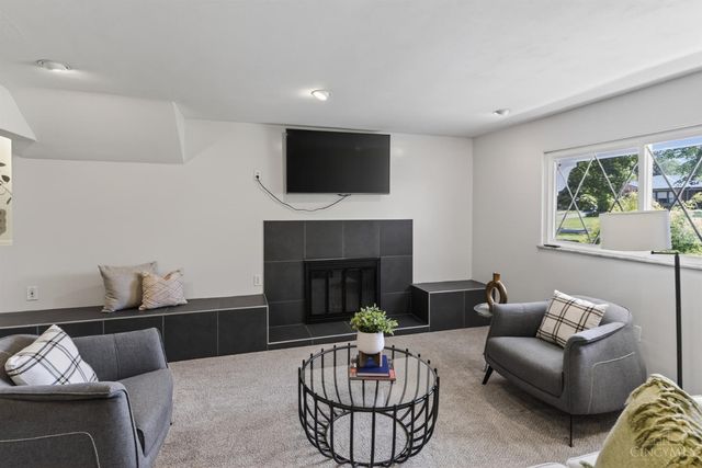 10519 Cinderella Drive, Montgomery, OH 45242
