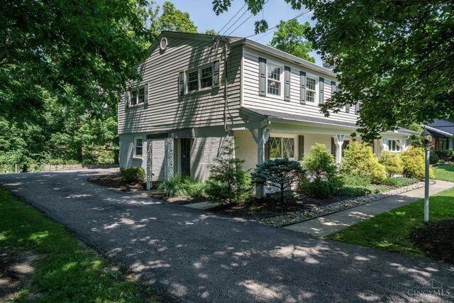 10519 Cinderella Drive, Montgomery, OH 45242