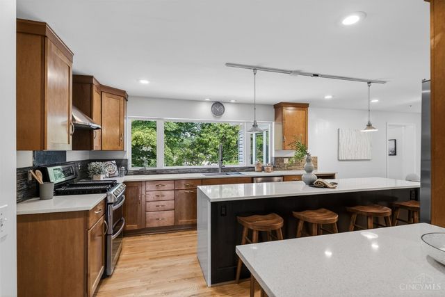 10519 Cinderella Drive, Montgomery, OH 45242