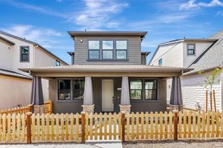 1558 Waterside Ln, Rohnert Park, CA 94928