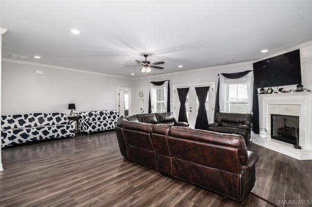 416 MIDLAND Drive, Wetumpka, AL 36093