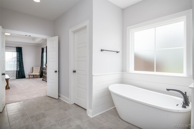 416 MIDLAND Drive, Wetumpka, AL 36093
