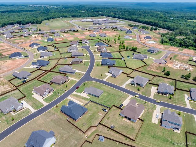 416 MIDLAND Drive, Wetumpka, AL 36093