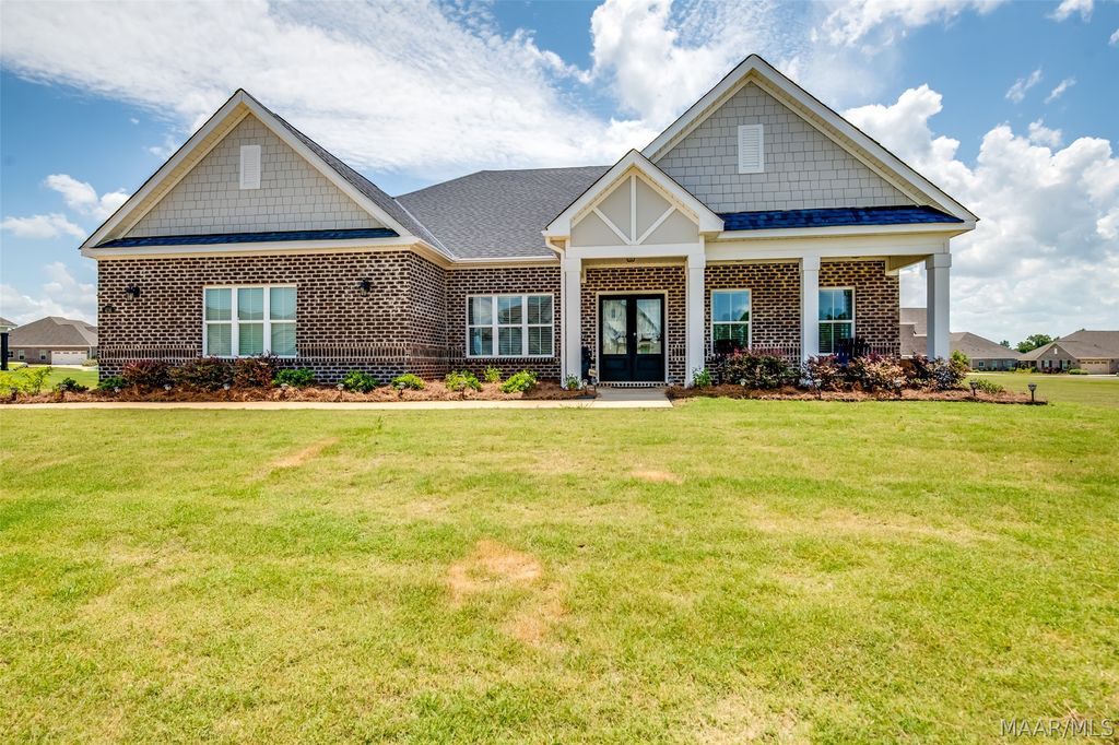 416 MIDLAND Drive, Wetumpka, AL 36093