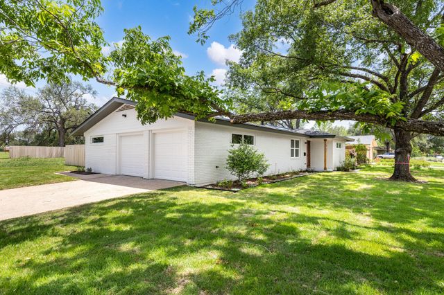 4501 Pack Saddle PASS, Austin, TX 78745