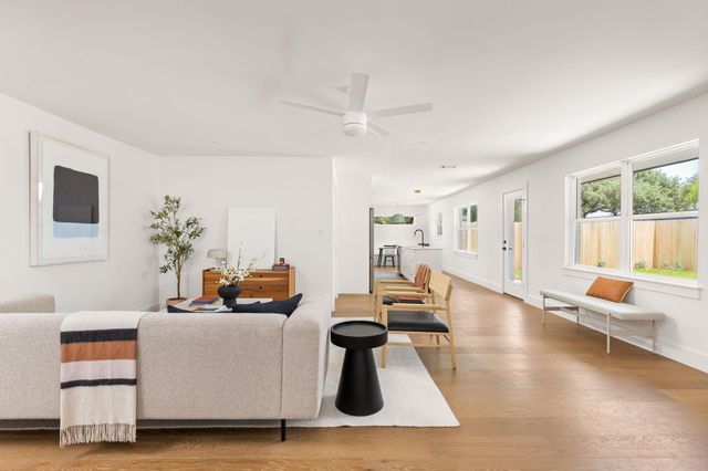 4501 Pack Saddle PASS, Austin, TX 78745