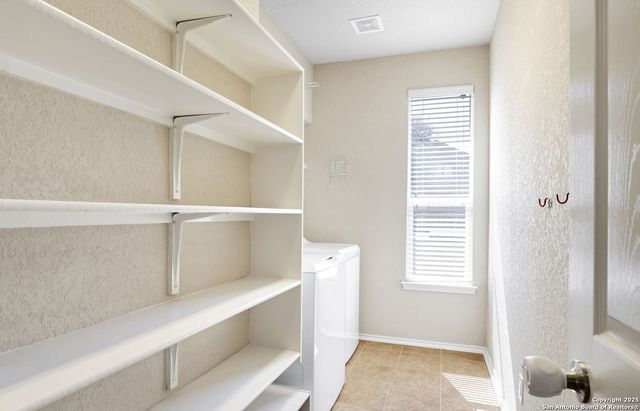 6303 Black Bear, San Antonio, TX 78253