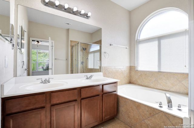 6303 Black Bear, San Antonio, TX 78253