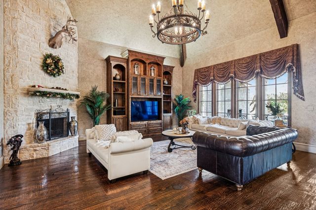 4901 Rockrimmon Court, Colleyville, TX 76034