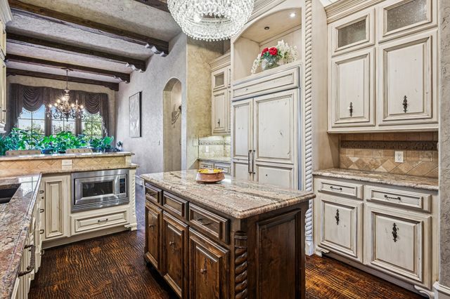 4901 Rockrimmon Court, Colleyville, TX 76034