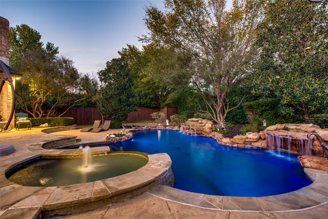 4901 Rockrimmon Court, Colleyville, TX 76034