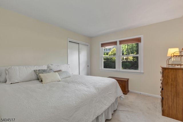 6 Deerfield Rd, New Providence Boro, NJ 07974