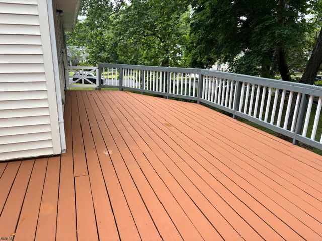 6 Deerfield Rd, New Providence Boro, NJ 07974