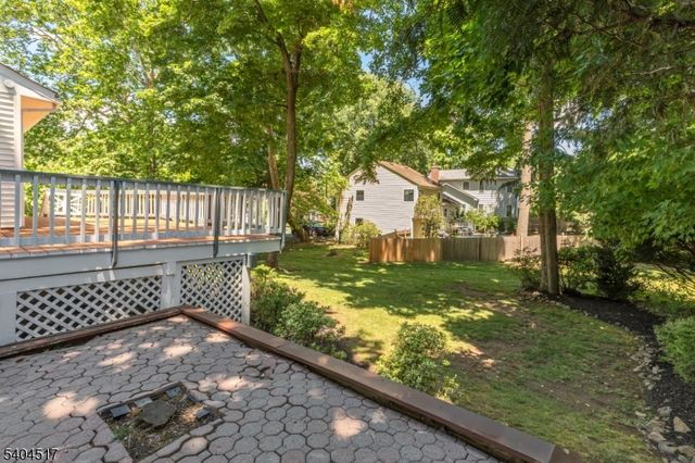 6 Deerfield Rd, New Providence Boro, NJ 07974