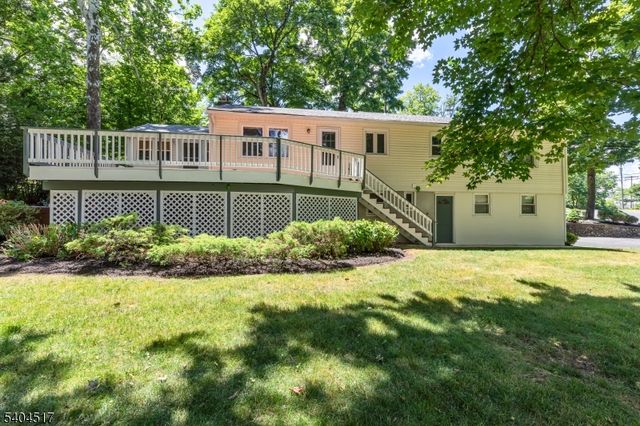 6 Deerfield Rd, New Providence Boro, NJ 07974