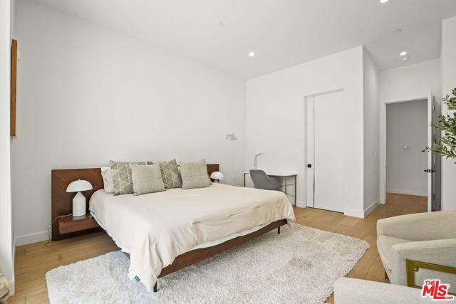 12136 Clarkson Road, Los Angeles, CA 90064