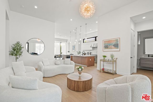 12136 Clarkson Road, Los Angeles, CA 90064