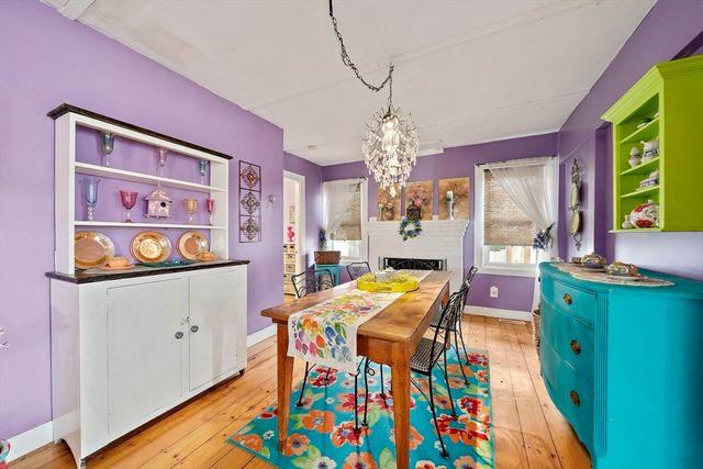 62 Alvern Rd, Pembroke, MA 02359