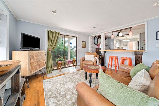 62 Alvern Rd, Pembroke, MA 02359