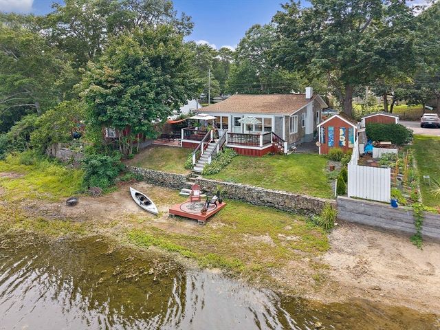 62 Alvern Rd, Pembroke, MA 02359