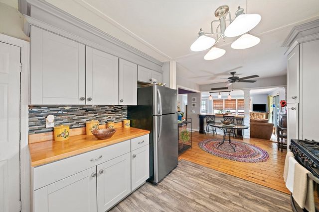 62 Alvern Rd, Pembroke, MA 02359