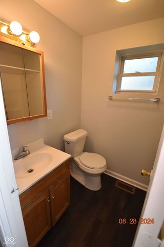 803 W Fifth Street, Greenfield, IN 46140