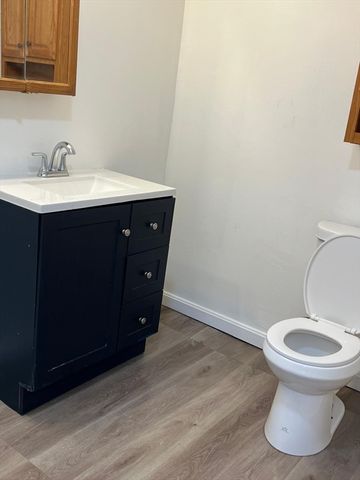 240 Third Street 2W, Fall River, MA 02720