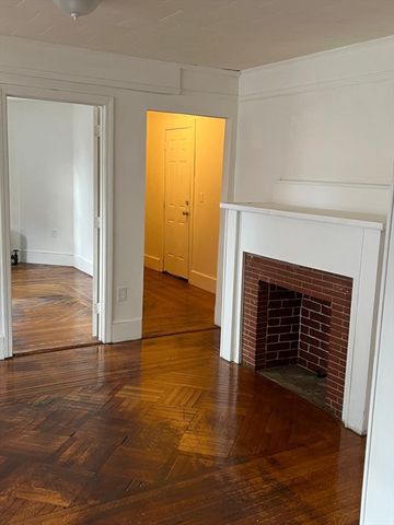 240 Third Street 2W, Fall River, MA 02720