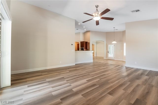 164 Glenbrook Estates Drive, Las Vegas, NV 89183