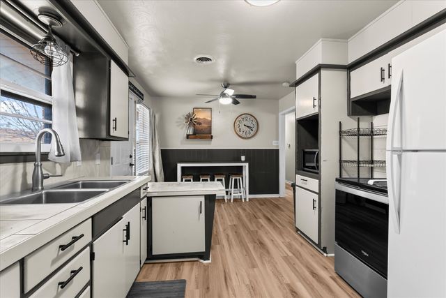 4938 6th Street, Lubbock, TX 79416