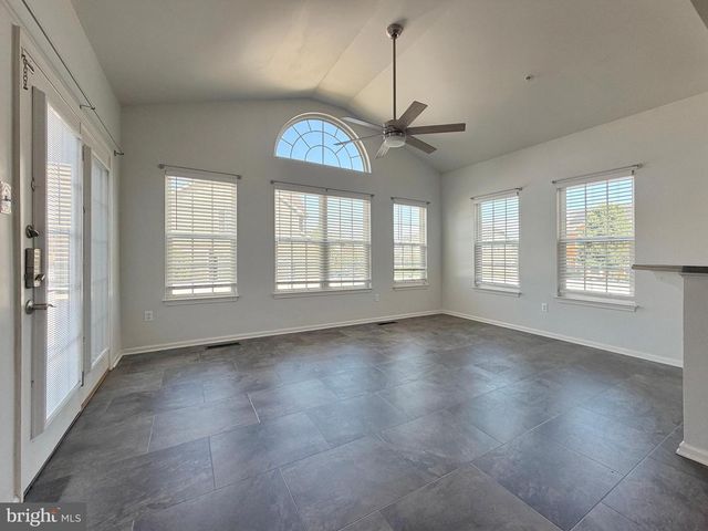 3429 LINDEN GROVE DR, Waldorf, MD 20603