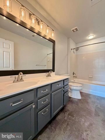 3429 LINDEN GROVE DR, Waldorf, MD 20603