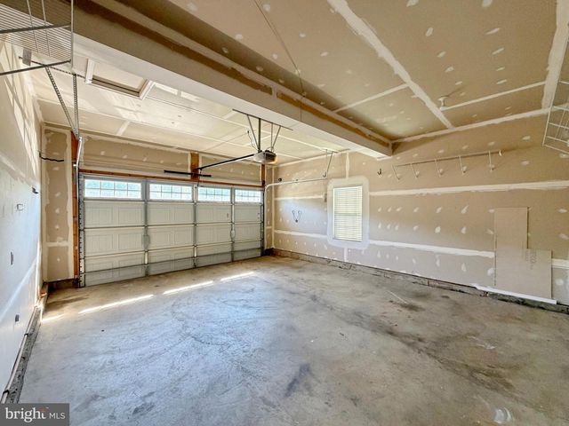 3429 LINDEN GROVE DR, Waldorf, MD 20603
