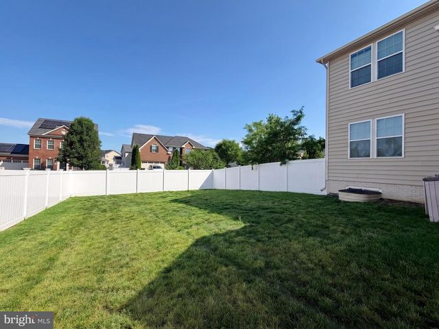 3429 LINDEN GROVE DR, Waldorf, MD 20603