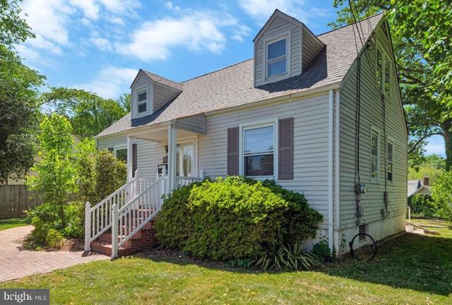4038 POPLAR ST, Fairfax, VA 22030