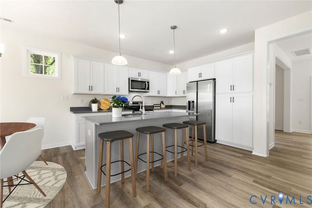 1910 Woodland Trl, Farmville, VA 23901