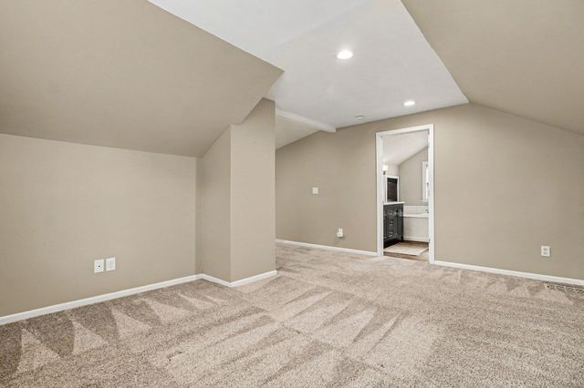 8 Parker Road, Newport, KY 41071